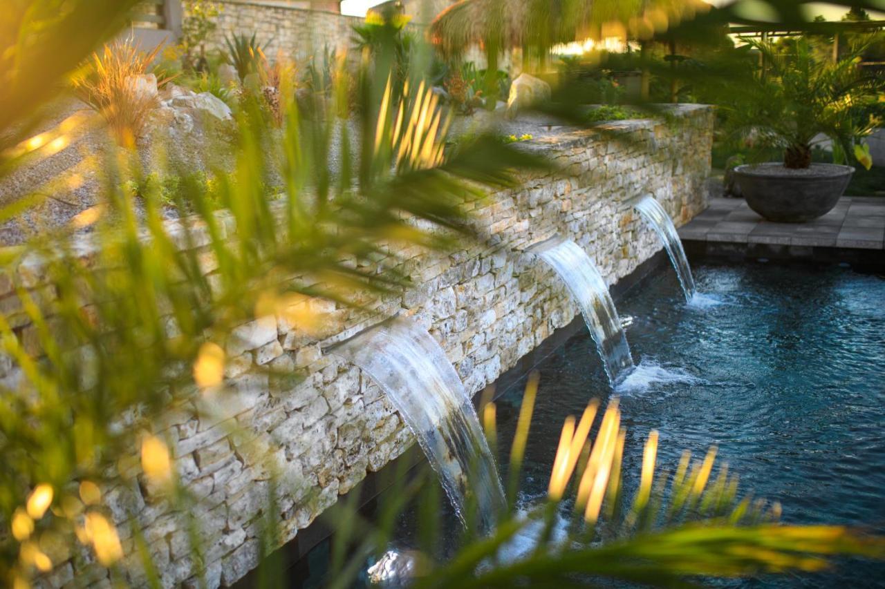Villa Merapi Sveti Lovreč Pazenatički Buitenkant foto